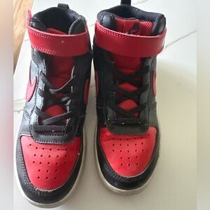 Nike Kids Red and Black Sneakers